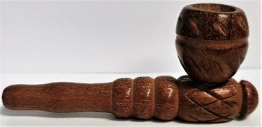 Pipe à main en bois